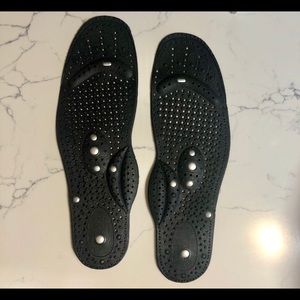 NWOT Pressure point shoe insoles. Size 11-13